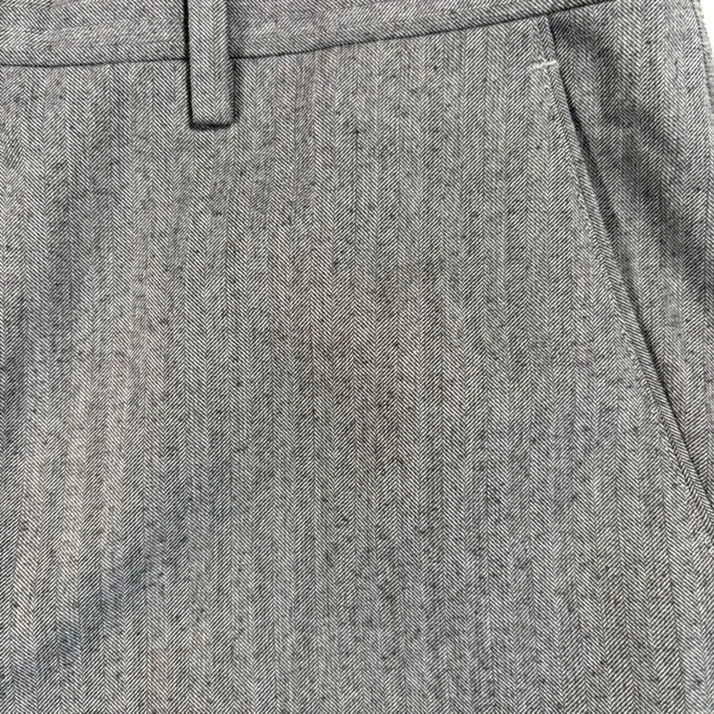 Banana Republic Mens 33x32 Dress Pants Grey Herringbone Tailored‎ Fit Flat Front - Picture 4 of 11